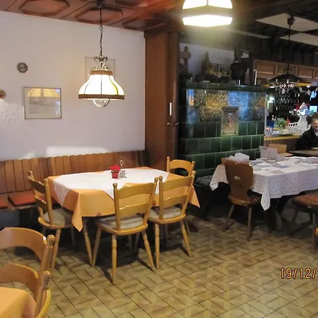 Gasthaus-Krone-Post Guest house