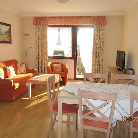 Guest house Gasthaus-Krone-Post Simonswald